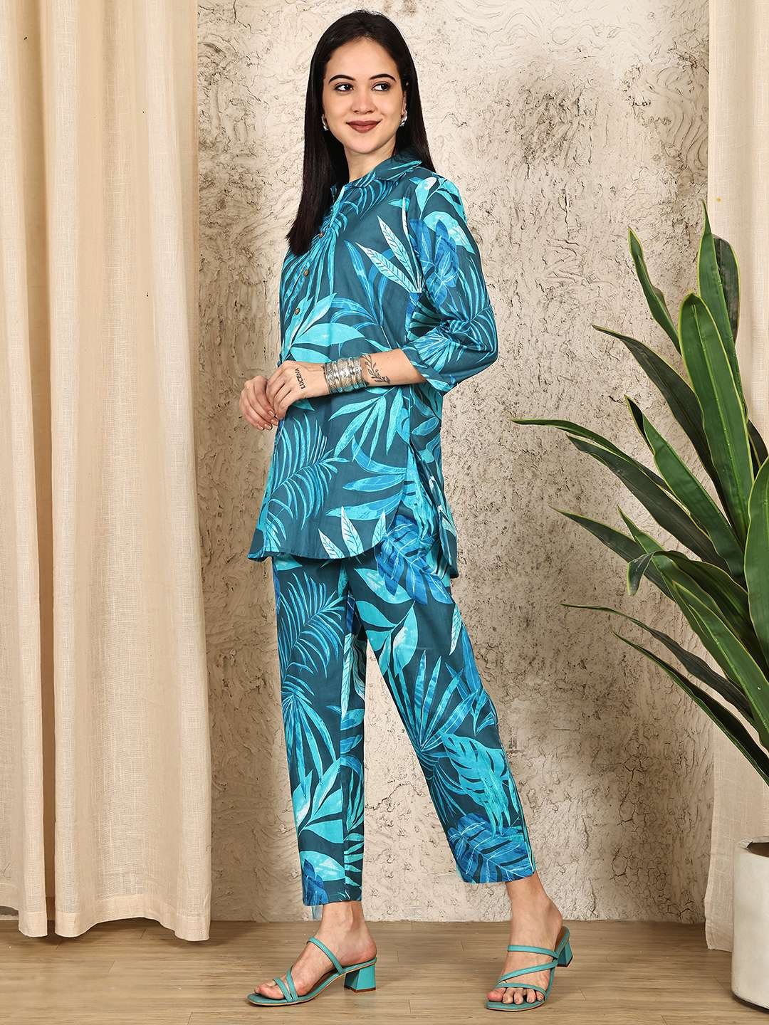 Women's Pure Cotton Printed Collared Top and Pant Co-ord Set (Multti Color2)